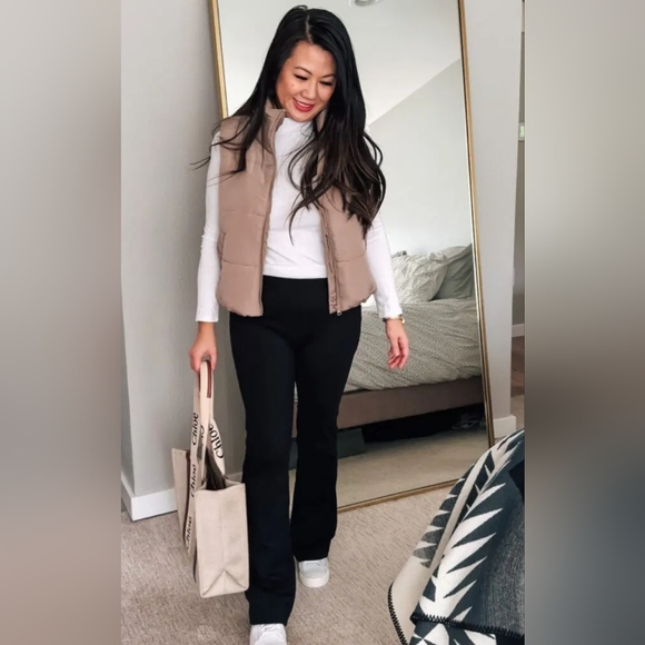 90 Degree by Reflex- FLARED Leg - Boot Cut Leggings - Picture 4 of 12